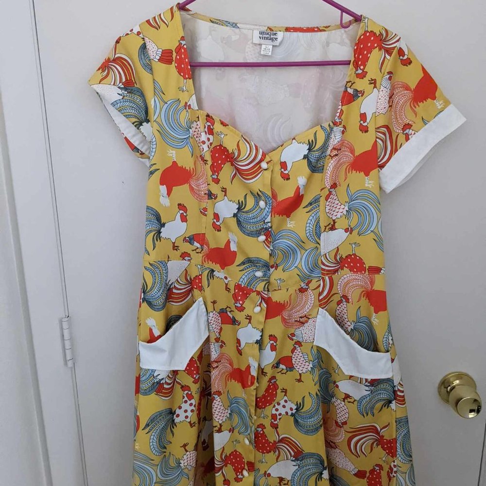 Unique Vintage 1950s Mustard & Red Rooster Print Fit & Flare Dress